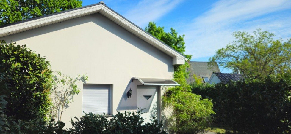 Nebengeb�ude Front Zweifamilienhaus Berlin